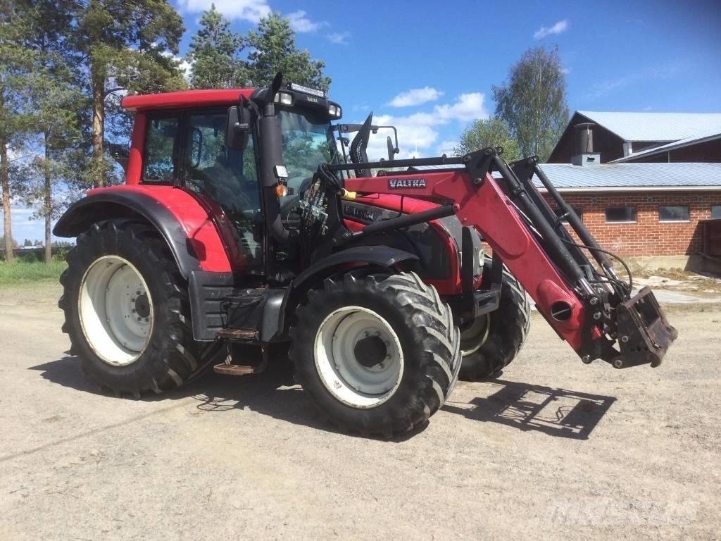 Valtra N 142 Direct Tractoren