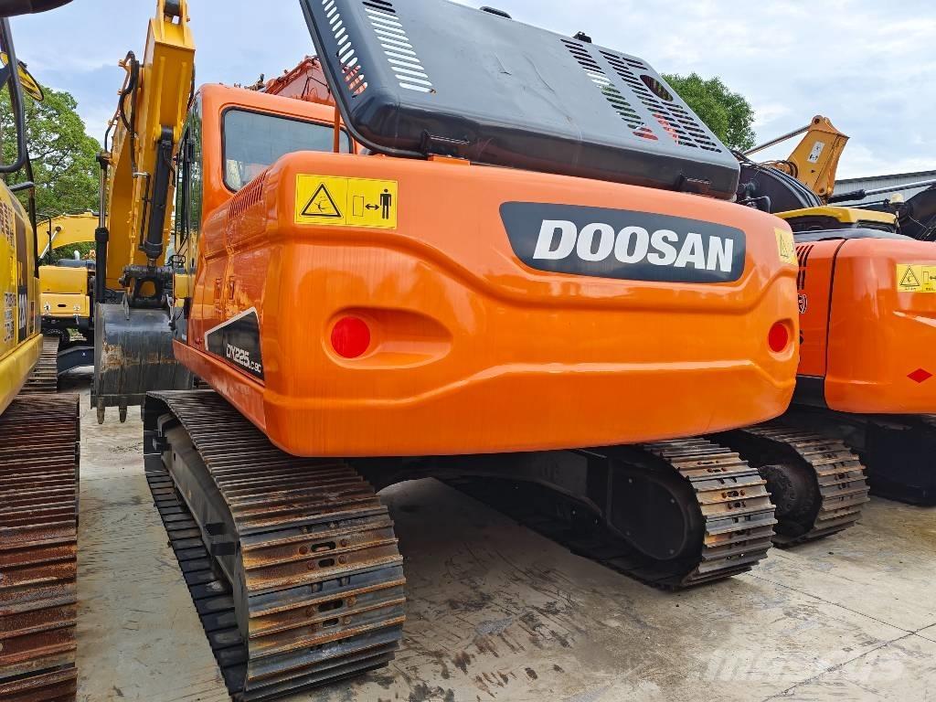 Doosan DX225LC-9C Rupsgraafmachines