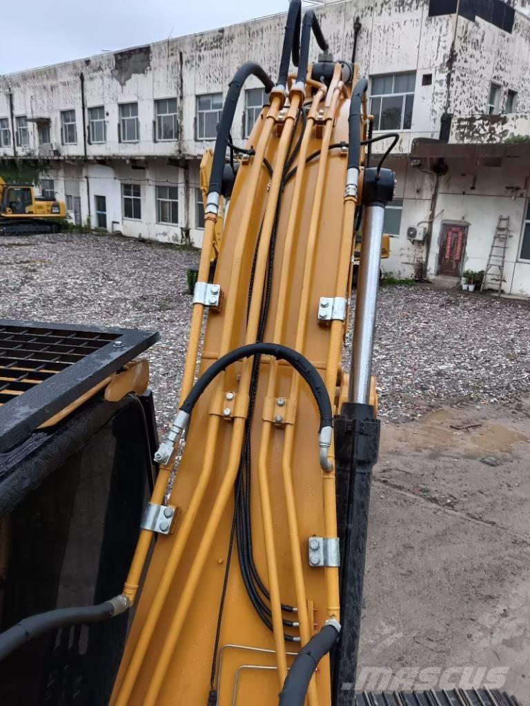 CAT 324 D L Rupsgraafmachines