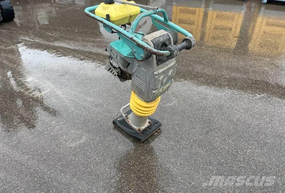 Ammann AVP 68 Trilblokken