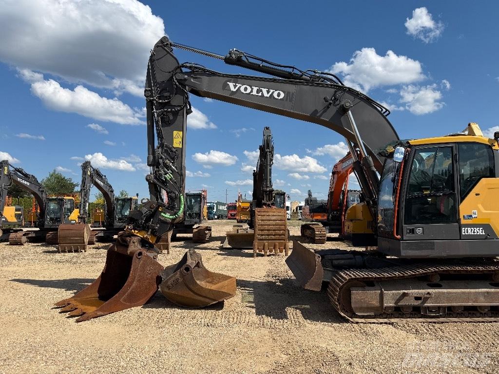 Volvo ECR 235 EL Rupsgraafmachines
