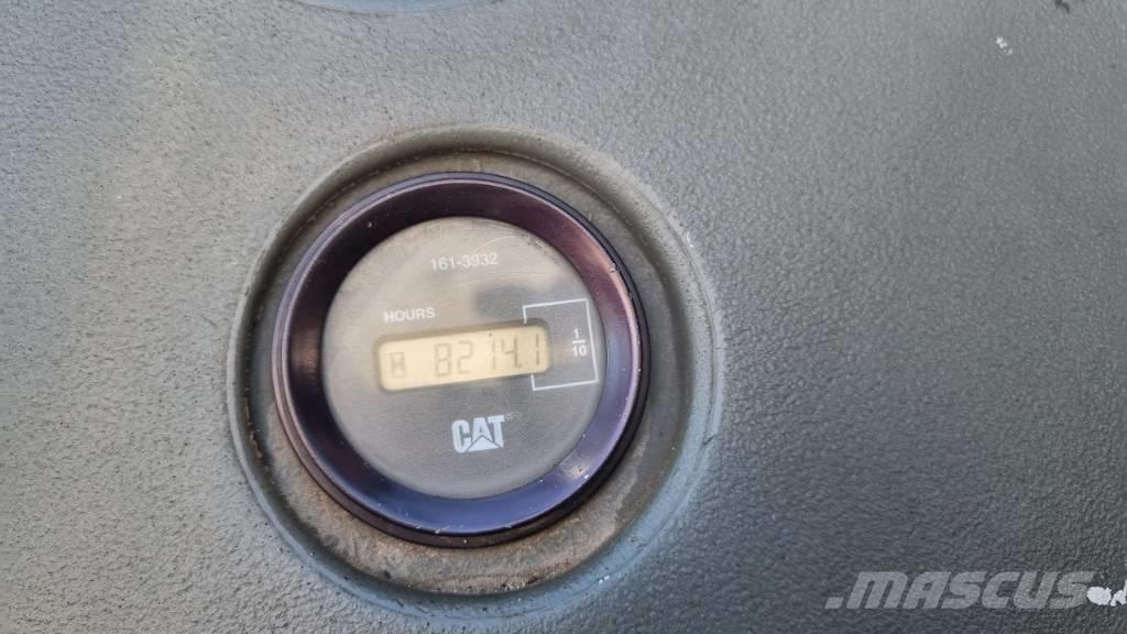 CAT 432d Graaf-laadcombinaties