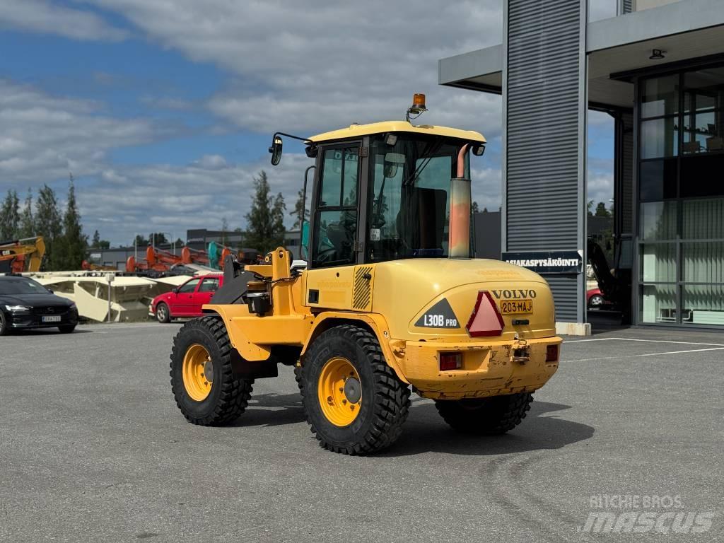 Volvo L 30 B Wielladers