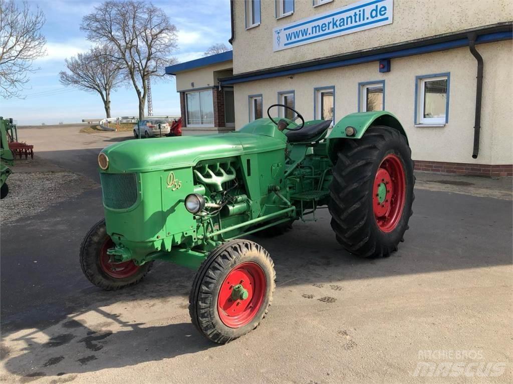 Deutz-Fahr D 55 Tractoren