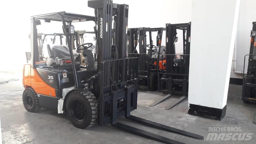Doosan D35 C-5 Diesel heftrucks