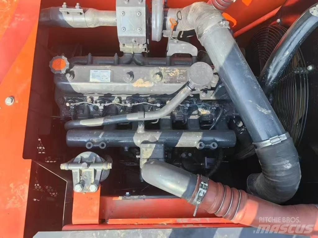 Doosan DX 225 LC Rupsgraafmachines