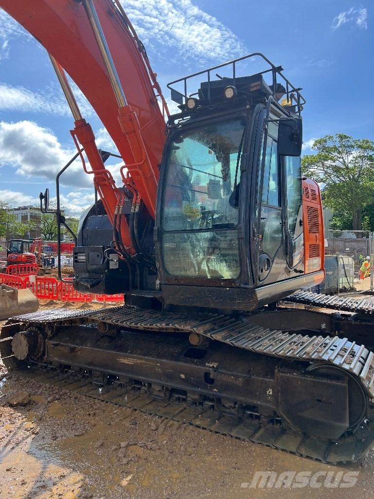 Hitachi ZX 225/6 Rupsgraafmachines