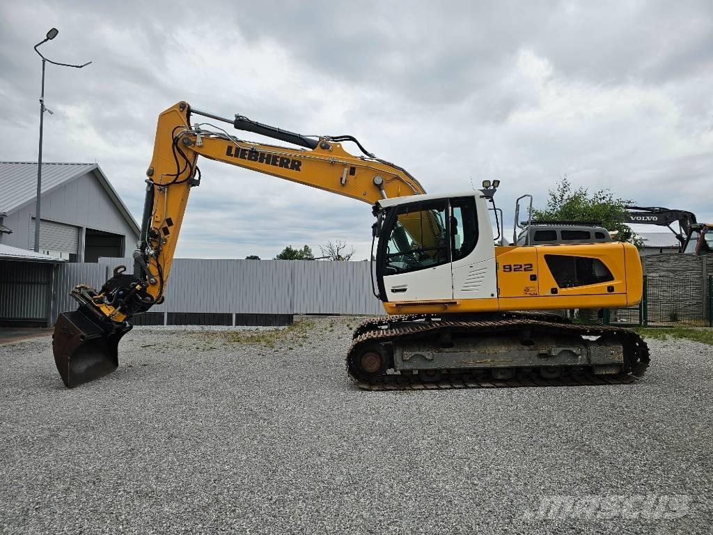 Liebherr R 922 Rupsgraafmachines