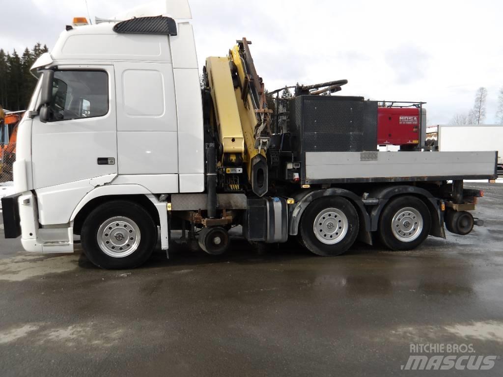 Volvo FH 13 6x2 Vlakke laadvloer met kraan