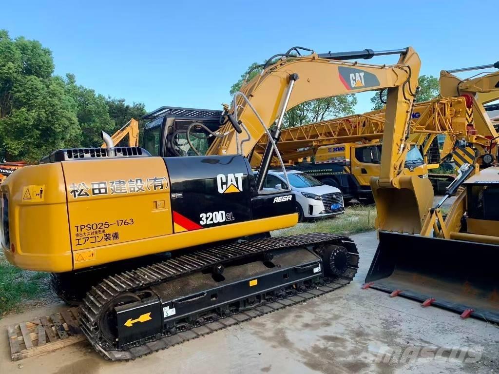 CAT 320 D Rupsgraafmachines