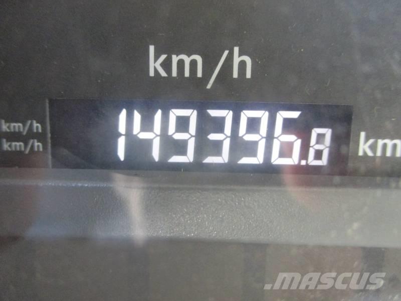 Wumag WT 230 Zelfrijdende knikarm hoogwerker