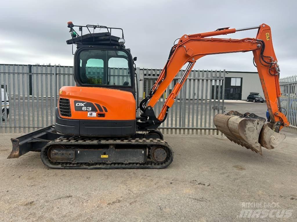 Doosan DX 63-3 Rupsgraafmachines