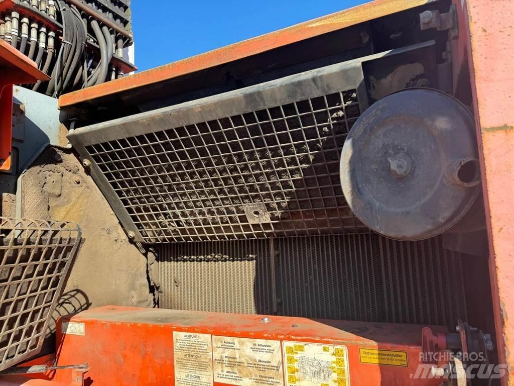 Atlas 1604 MI Waste / industry handlers