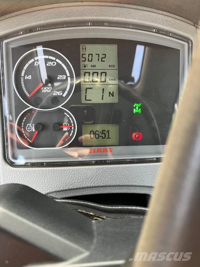 CLAAS Arion 640 CIS Tractoren