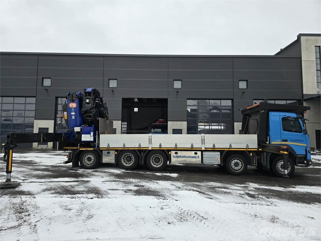 Volvo FMX 540 Vlakke laadvloer met kraan