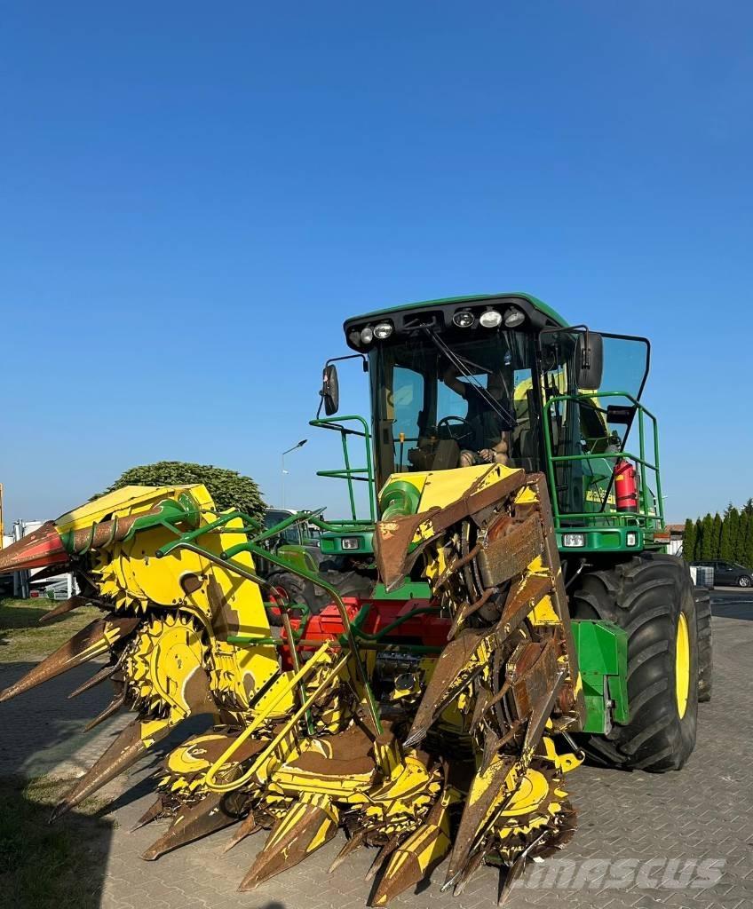 John Deere 7300 Zelfrijdende veldhakselaars