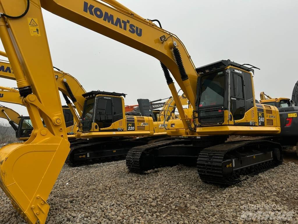 Komatsu 240-8 Rupsgraafmachines