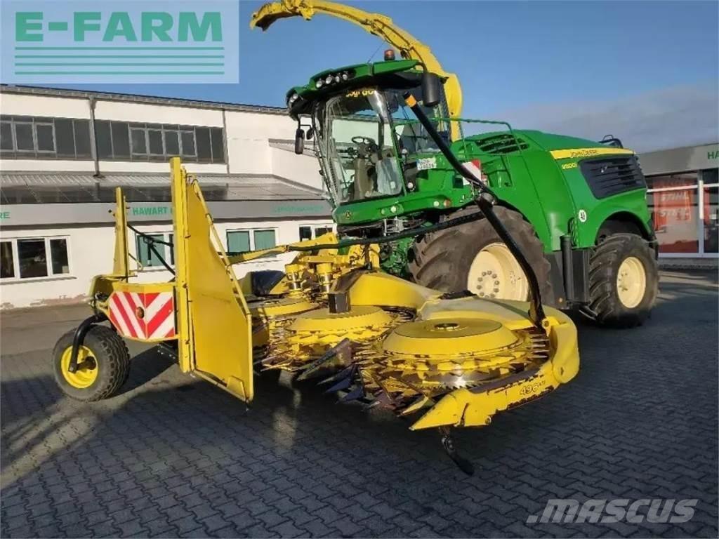 John Deere 9800 Zelfrijdende veldhakselaars