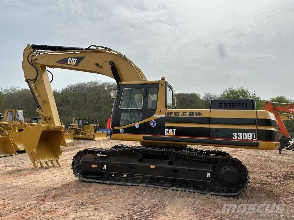 CAT 330 B Rupsgraafmachines