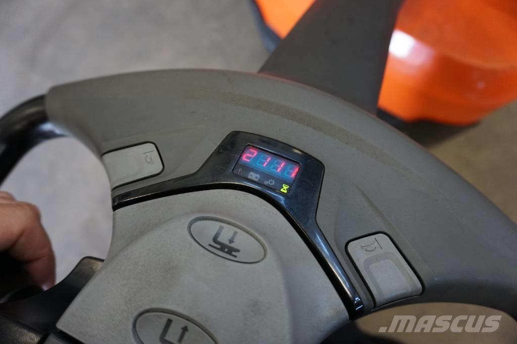 Toyota SWE080L Meeloop stapelaar