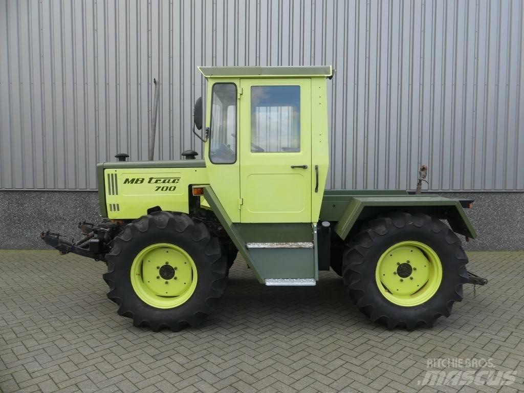 Mercedes-Benz 700 Tractoren