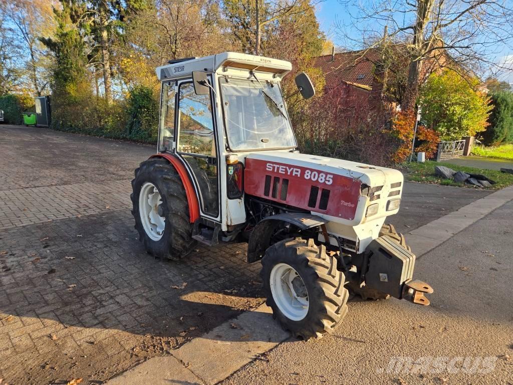 Steyr 8085 Turbo Tractoren