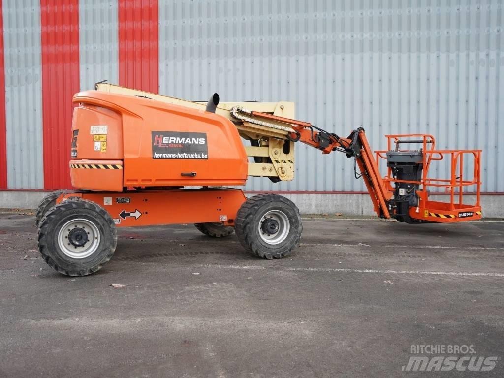 JLG 450 AJ Knikarmhoogwerkers