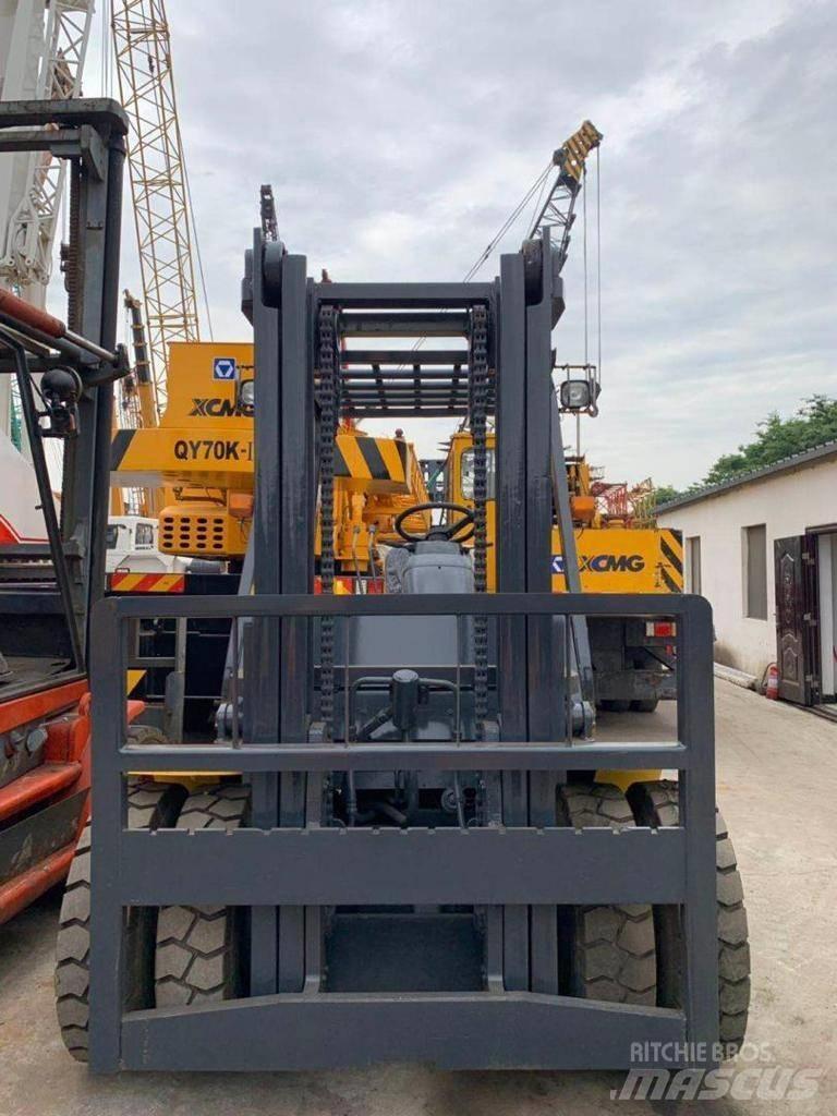 Komatsu 8 Ton Diesel heftrucks