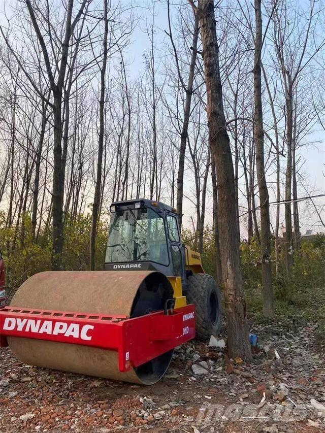 Dynapac CA301 Trilrolwalsen