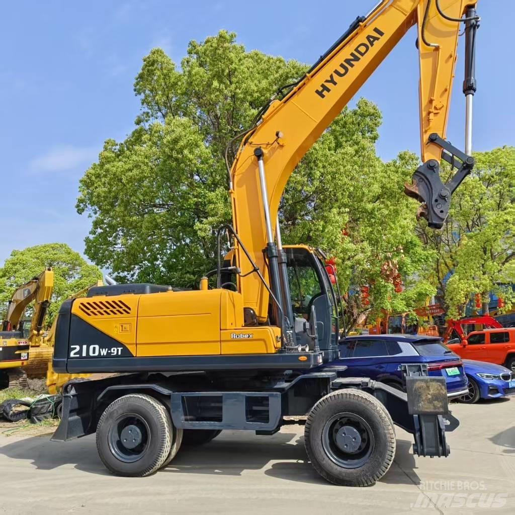 Hyundai 210w-9 Wielgraafmachines