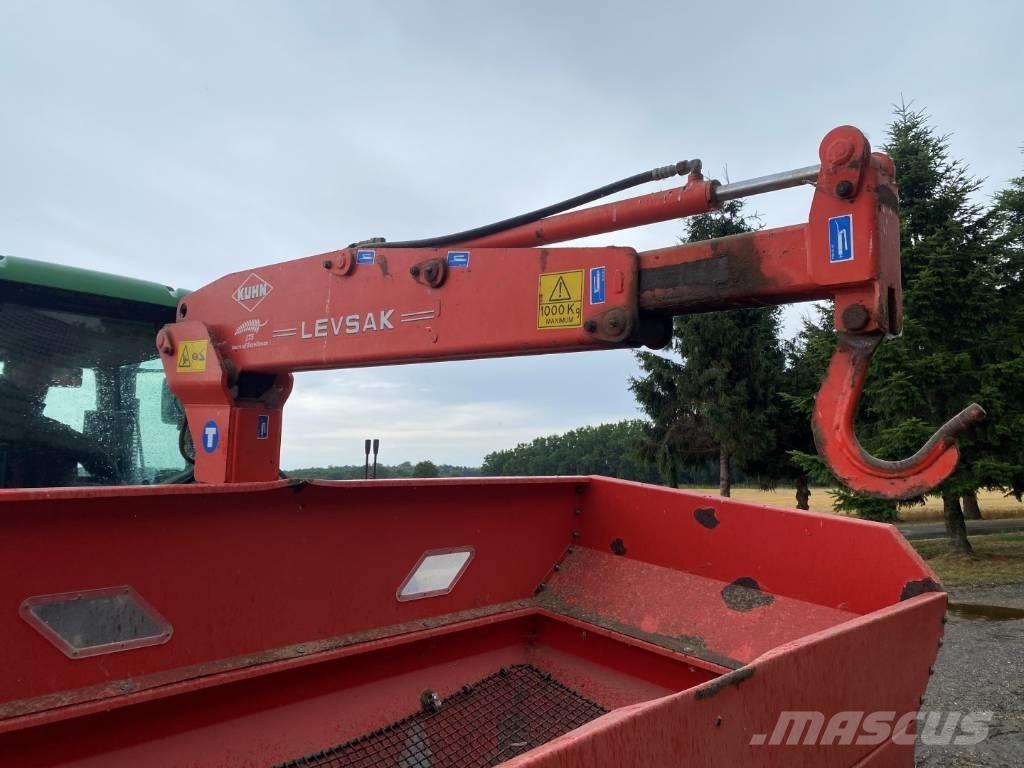 Kuhn M863 Kunstmeststrooiers