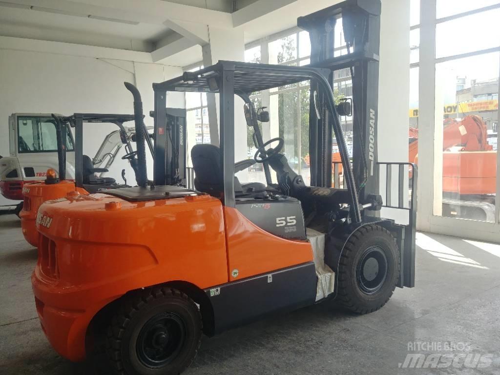 Doosan D55 SC-5 Diesel heftrucks