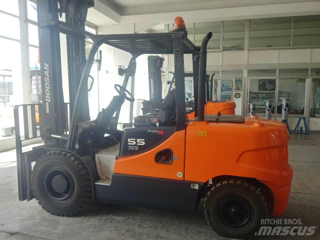 Doosan D55 SC-5 Diesel heftrucks