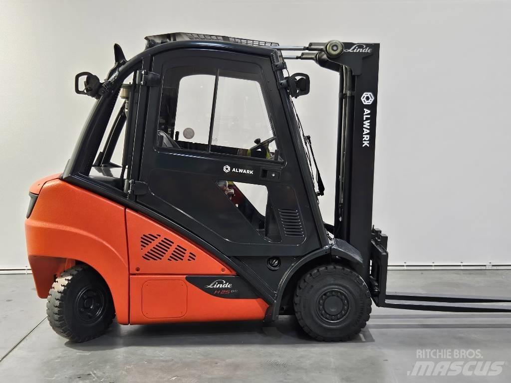 Linde H25D Diesel heftrucks