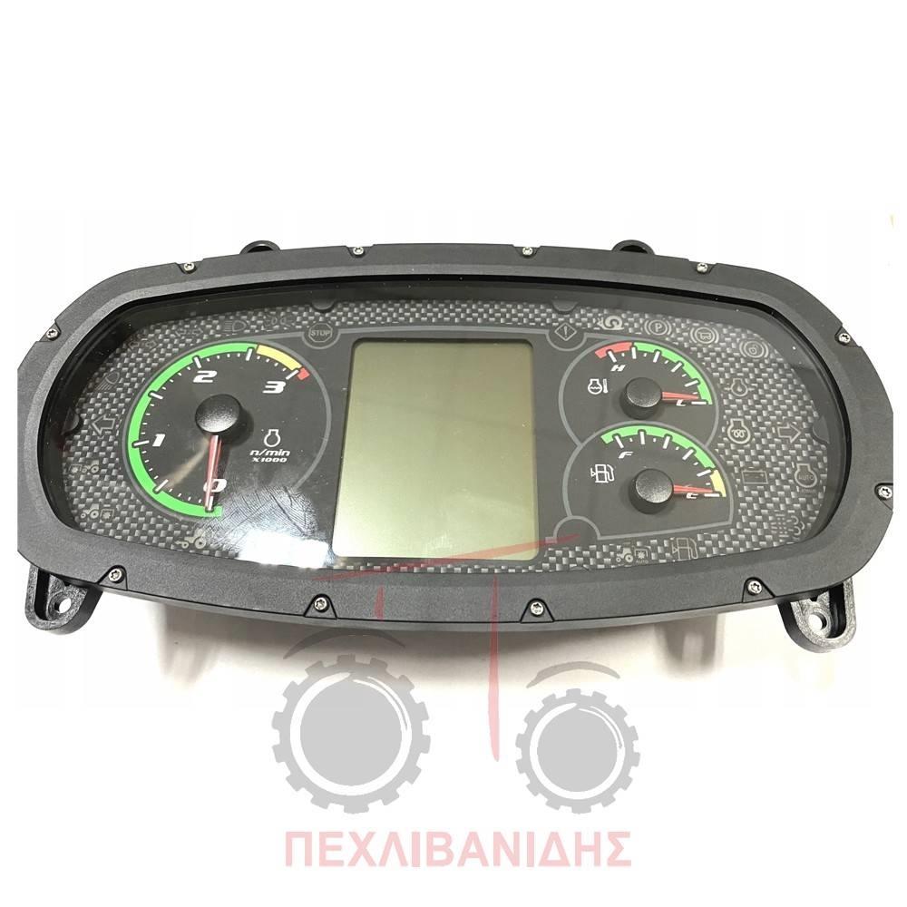CASE FARMALL 105-115 Cabine en interieur