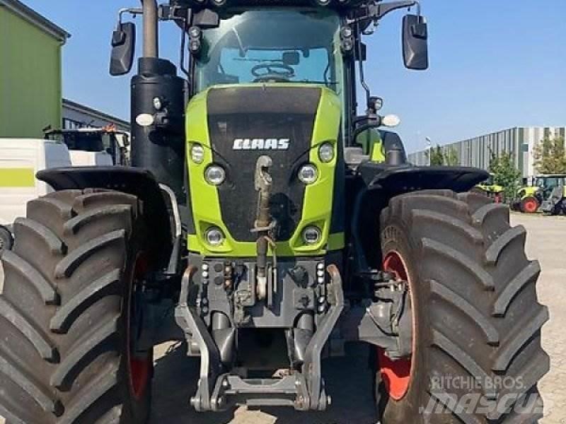 CLAAS Axion 930 Tractoren