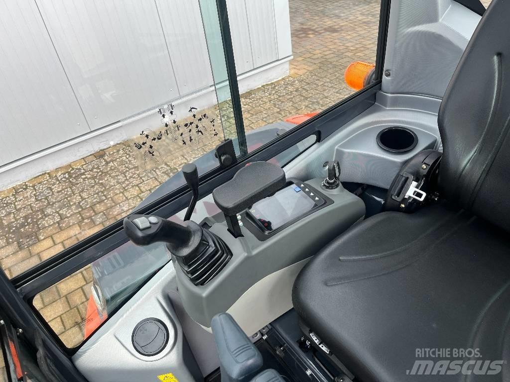Atlas AC 25 UF Minigraafmachines < 7t