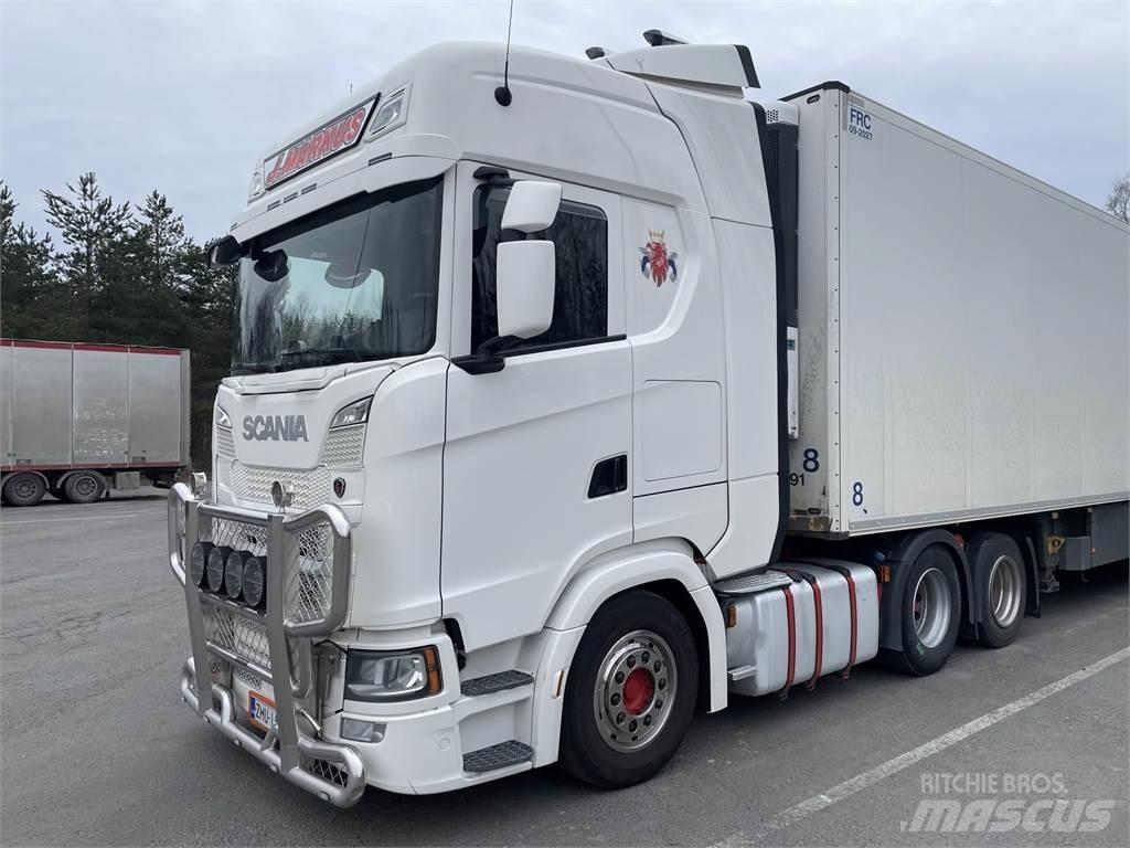 Scania S 500 6x2 Trekkers