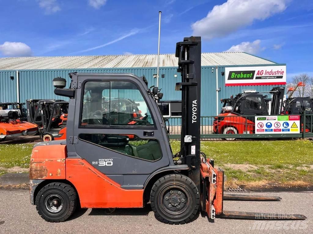 Toyota 52-8FDF30 Diesel heftrucks