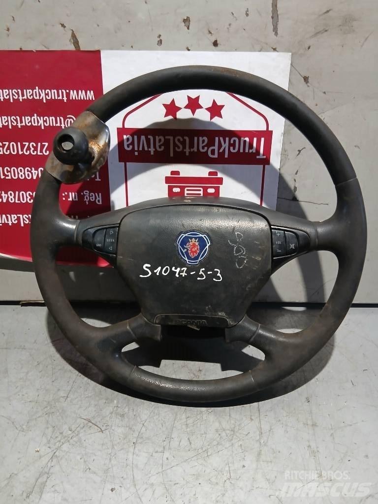 Scania P 420    1495393 Cabine en interieur