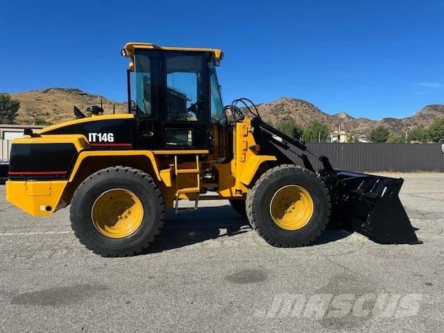 CAT IT 14 B Wielladers