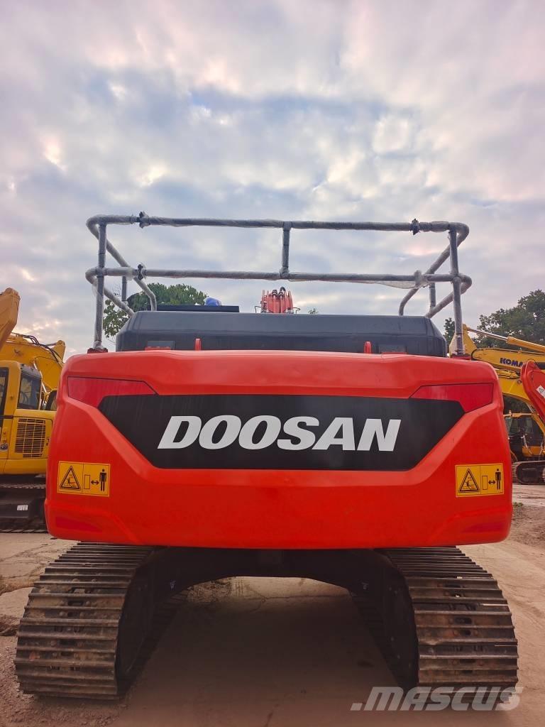 Doosan DX 225 LC-9C Rupsgraafmachines