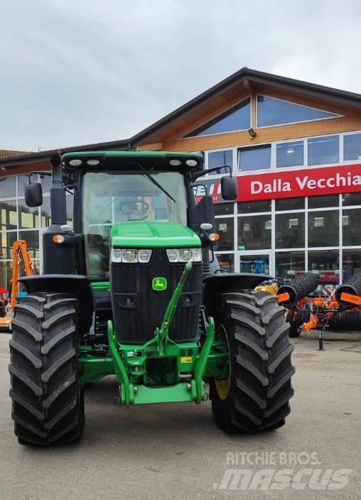 John Deere 7290 R Tractoren