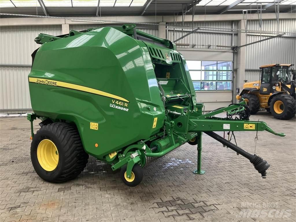 John Deere V461R Ronde-balenpersen