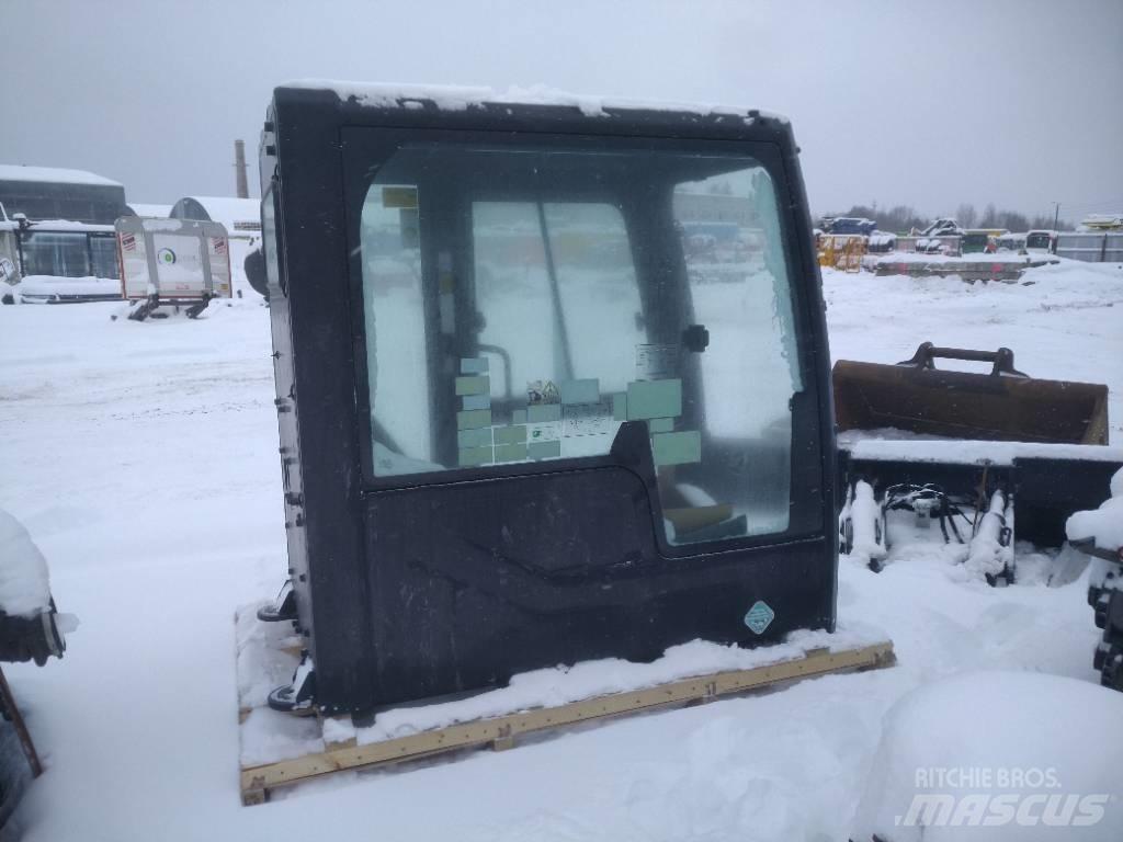 Volvo BM 325FL Cabin Cabine en interieur
