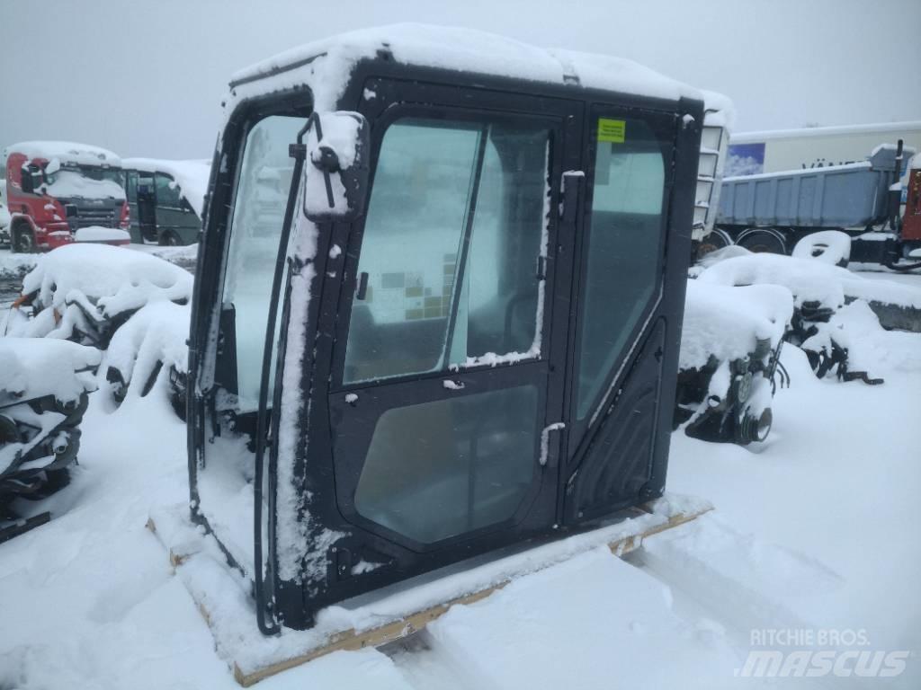 Volvo BM 325FL Cabin Cabine en interieur