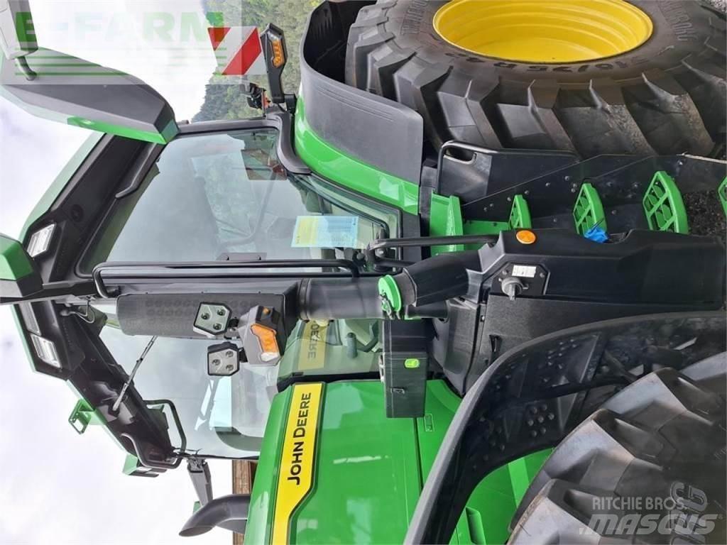 John Deere 7R 330 Tractoren