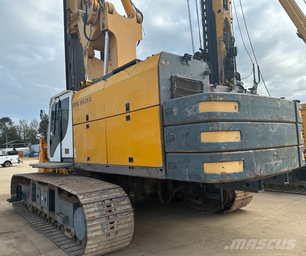 Bauer RTG RG 25 S Zware boorinstallaties