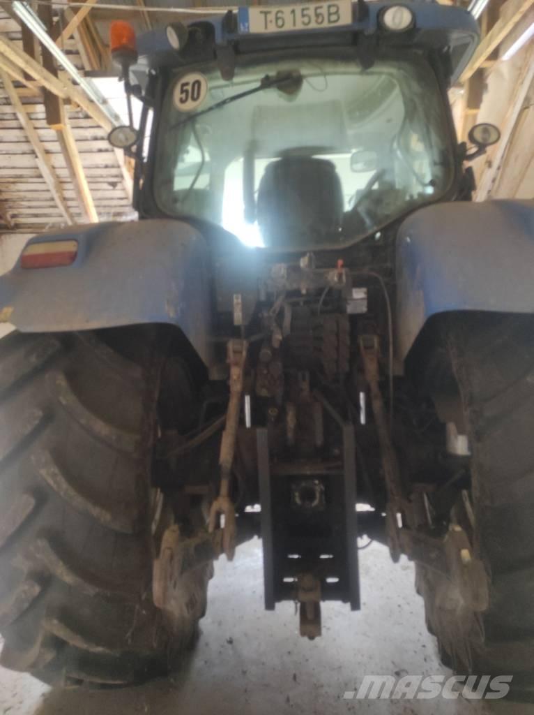 New Holland T 7.210 Tractoren