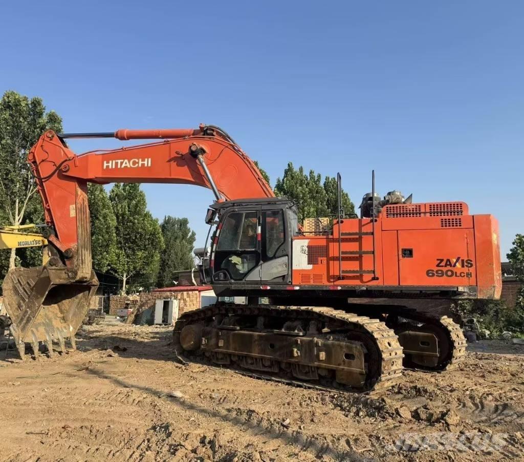Hitachi ZX690LCH-5A Rupsgraafmachines